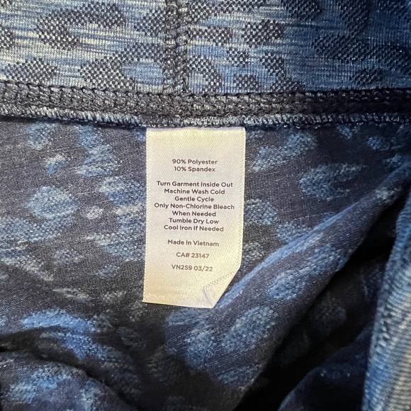 🆕 T by Talbots SPACE DYE ANIMAL EVERYDAY STRETCH LEGGINGS SZ MED - Picture 8 of 9